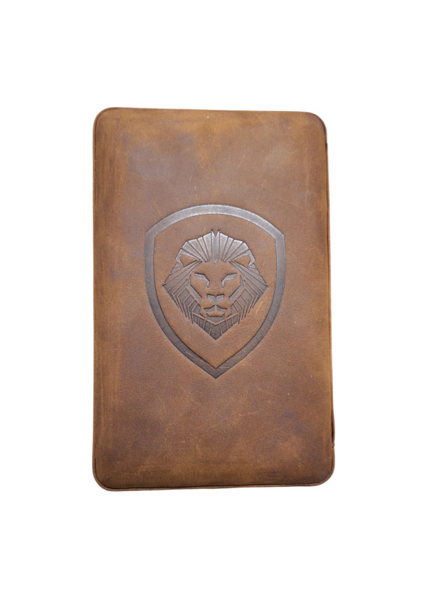 Aslan Başı Baskılı Deri Seyahat Humidoru